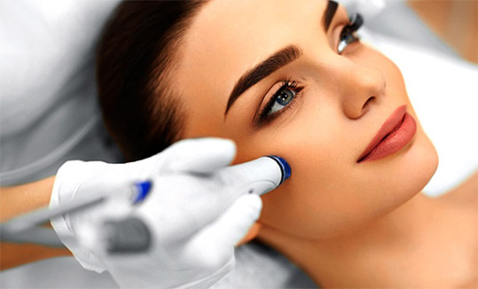 مرکز لیزر نور