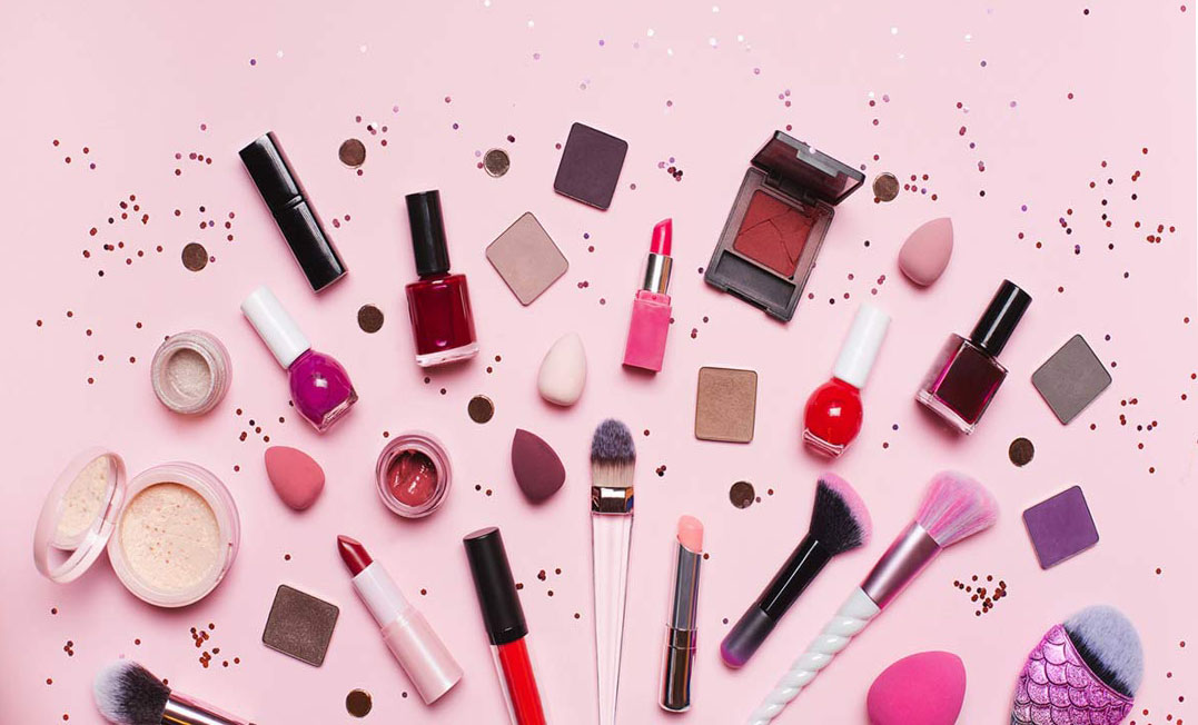 آرایشگاه دیبا ناز