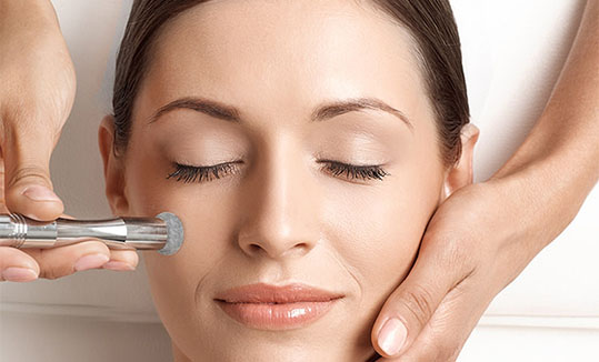 مطب زیبایی دکتر رستمی