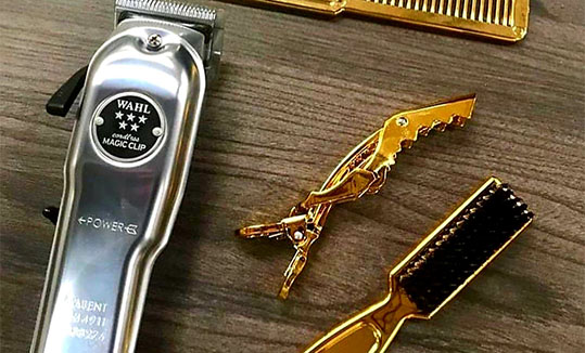 ارایشگاه مردانه دی کات